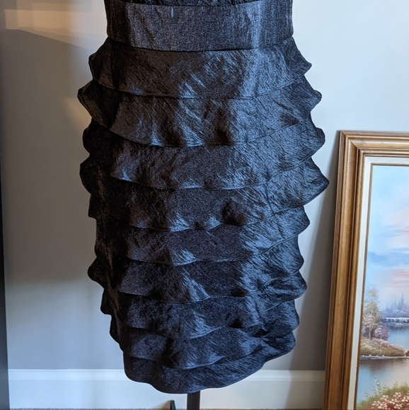 R&M Richards Black Ruffle Cocktail Dress - 8P - Picture 3 of 16